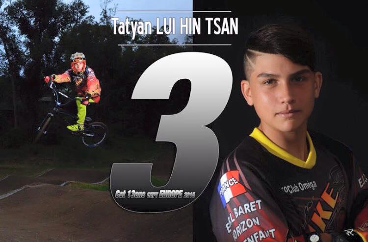 podium 3