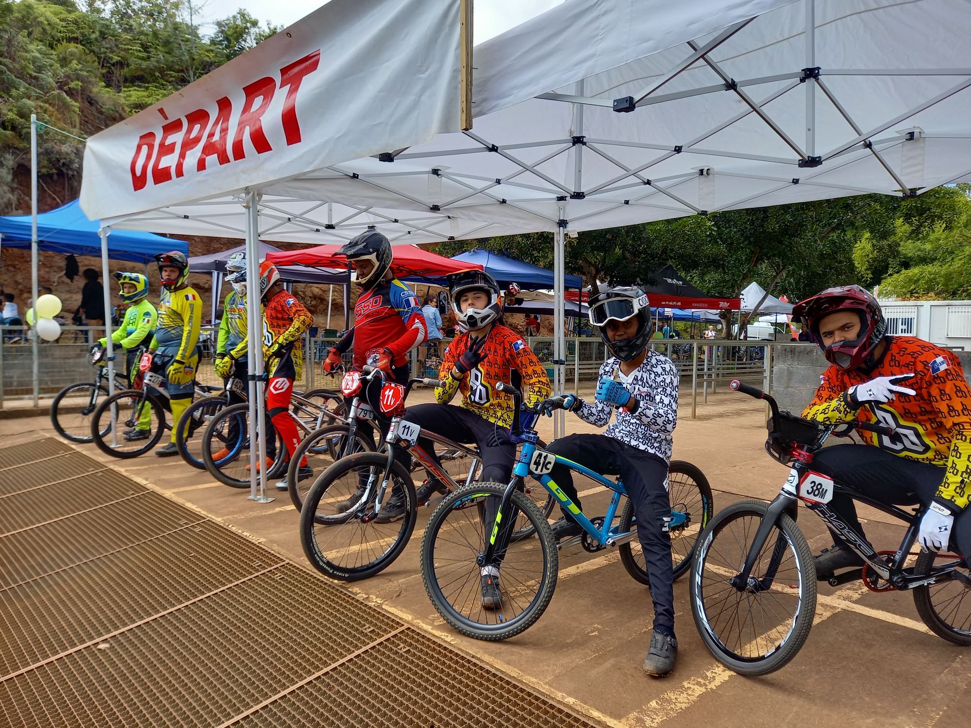 BMX RACE POSSESSION