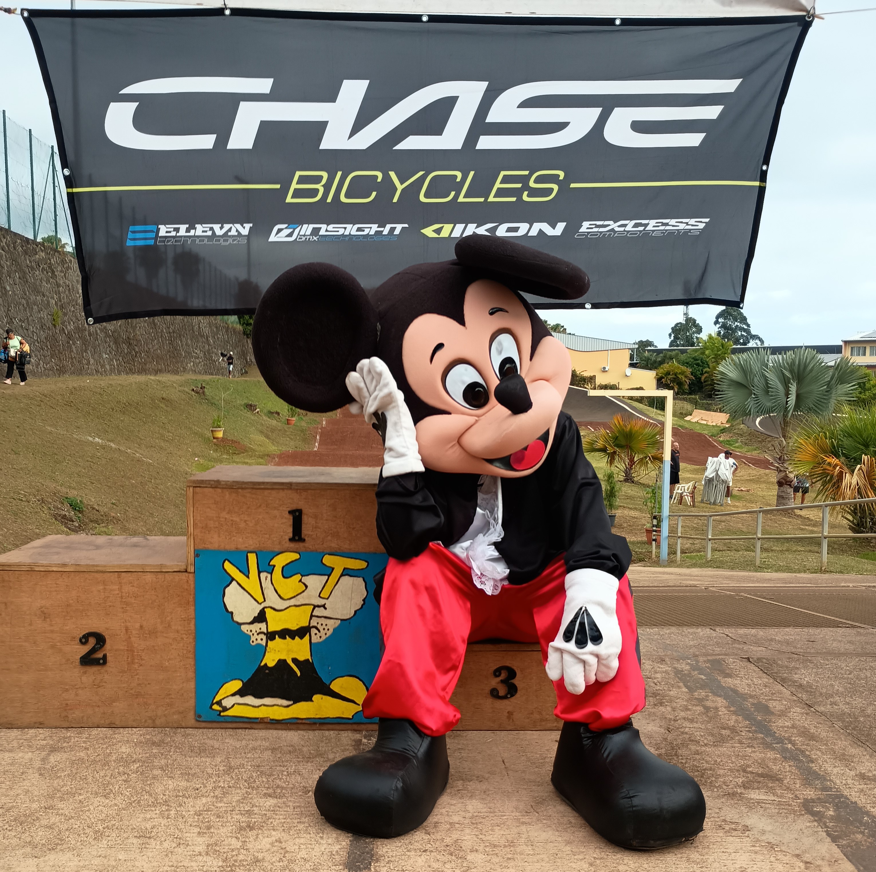 Promotionnelle Challenge CHASE USPROBIKES